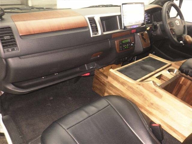 Toyota HIACE WAGON 2021 7564336-4