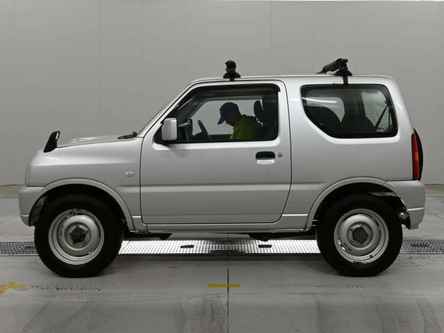 Suzuki JIMNY 2015 7569573-4