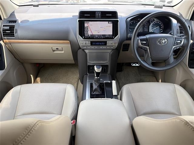 Toyota LAND CRUISER PRADO 2020 7564442-18