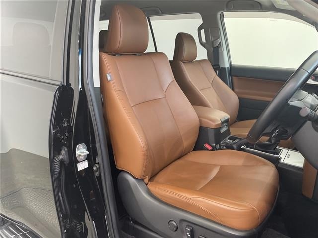 Toyota LAND CRUISER PRADO 2022 7564445-2