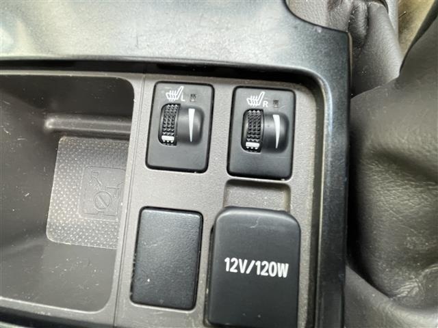 Toyota LAND CRUISER PRADO 2015 7564448-2