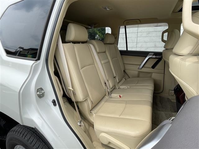 Toyota LAND CRUISER PRADO 2015 7564448-6