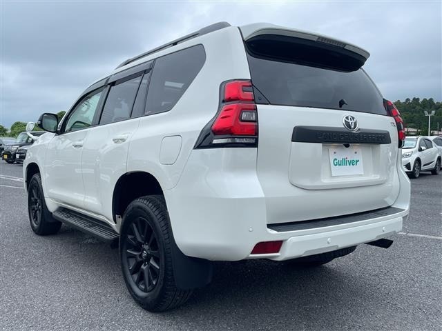 Toyota LAND CRUISER PRADO 2023 7564456-14