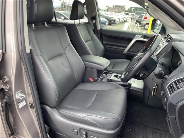 Toyota LAND CRUISER PRADO 2022 7564457-9
