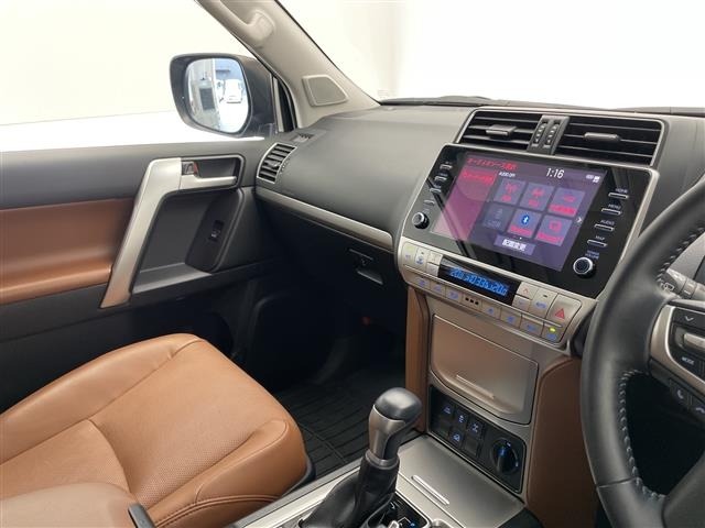 Toyota LAND CRUISER PRADO 2022 7564458-6