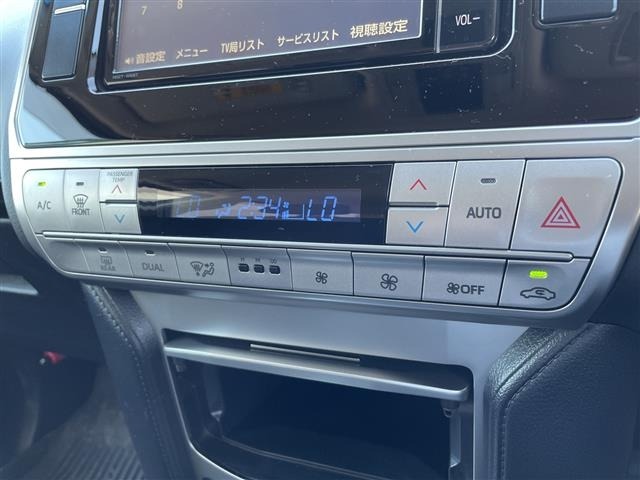 Toyota LAND CRUISER PRADO 2019 7564459-10