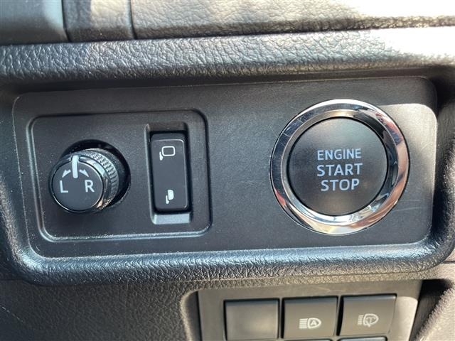 Toyota LAND CRUISER PRADO 2019 7564459-4