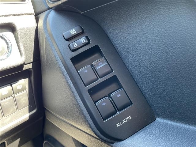 Toyota LAND CRUISER PRADO 2019 7564459-6