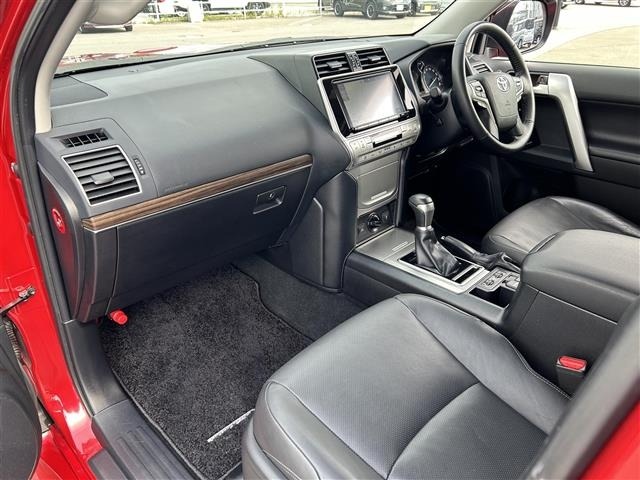 Toyota LAND CRUISER PRADO 2018 7564460-7