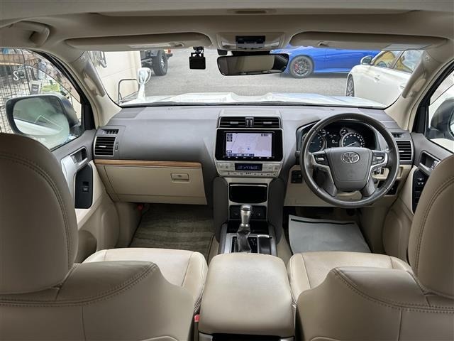 Toyota LAND CRUISER PRADO 2019 7564461-14