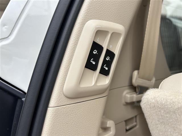 Toyota LAND CRUISER PRADO 2019 7564461-6