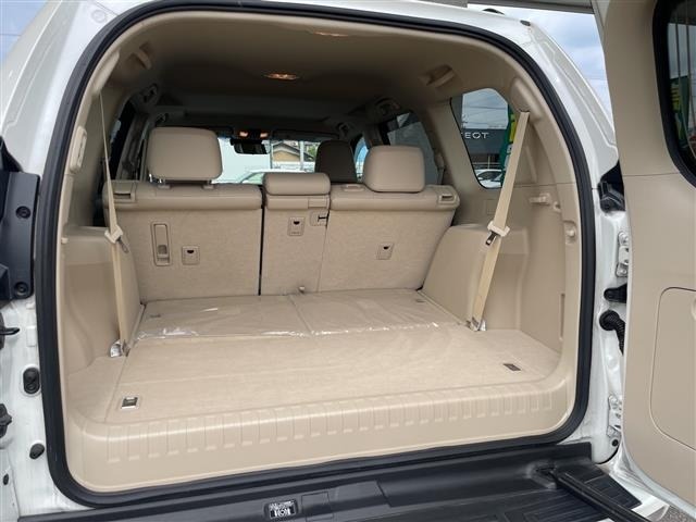 Toyota LAND CRUISER PRADO 2023 7564467-22
