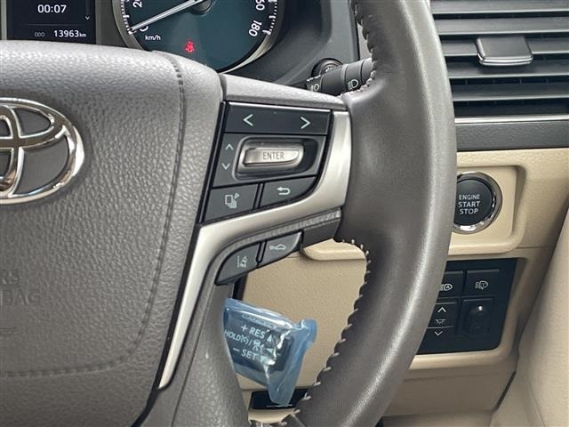 Toyota LAND CRUISER PRADO 2023 7564467-3