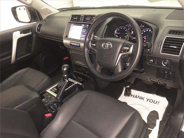 Toyota LAND CRUISER PRADO 2023 7564506-3