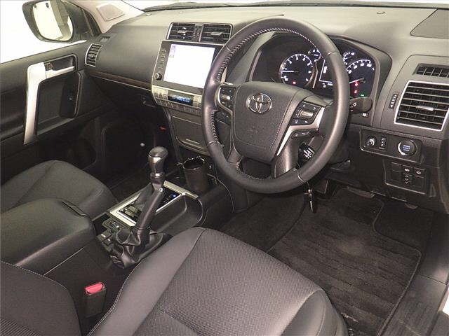 Toyota LAND CRUISER PRADO 2022 7564507-3