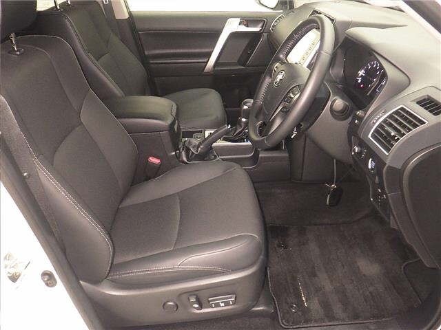 Toyota LAND CRUISER PRADO 2022 7564507-5
