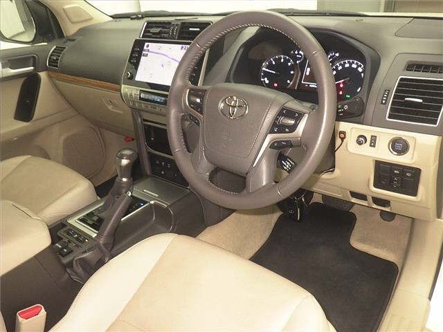 Toyota LAND CRUISER PRADO 2023 7564509-3