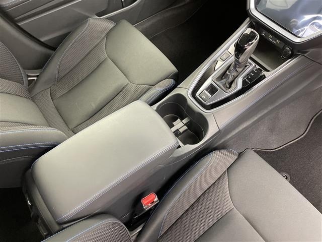 Subaru LEVORG 2021 7567812-3
