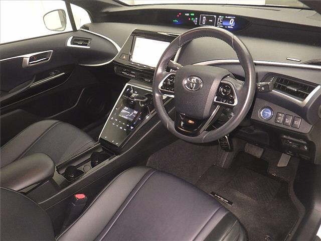 Toyota Mirai 2018 7569822-3