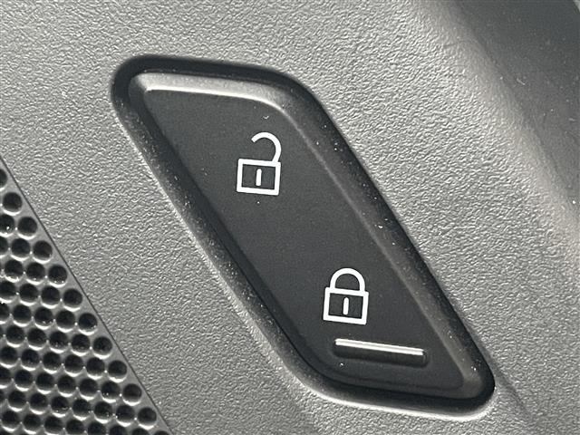 Mazda MX-30 2023 7569437-9