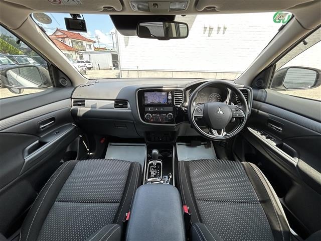 Mitsubishi OUTLANDER 2017 7566533-14