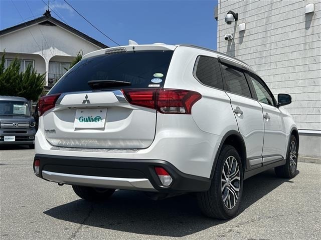 Mitsubishi OUTLANDER 2017 7566533-18