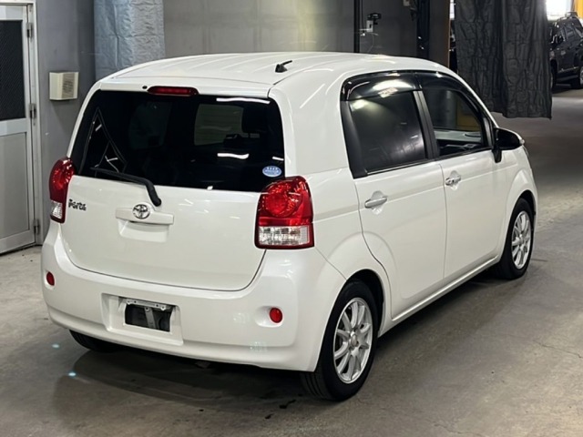 Toyota PORTE 2015 7564662-5
