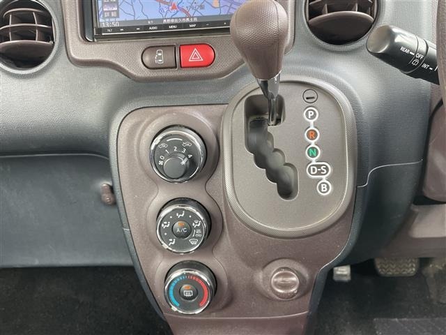 Toyota PORTE 2013 7564681-3