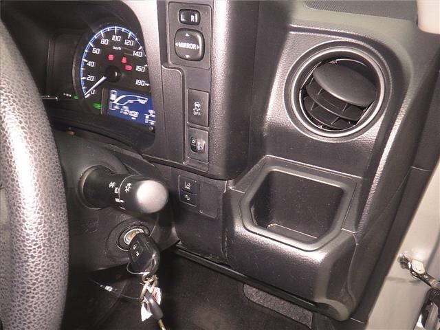 Toyota PROBOX VAN 2021 7570035-8
