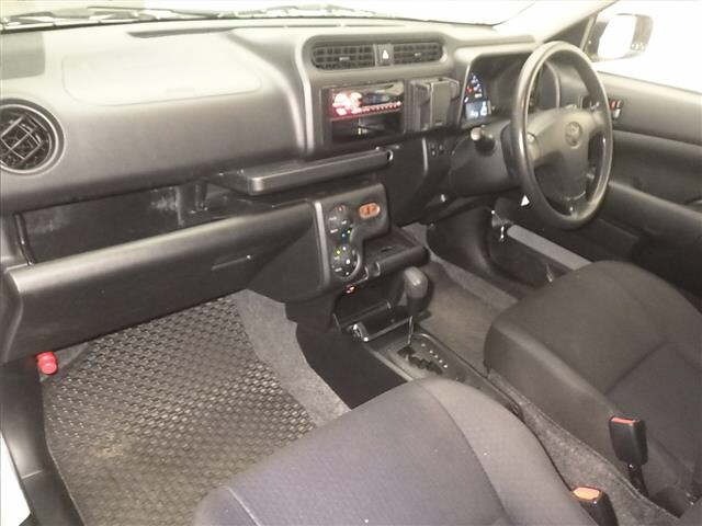Toyota PROBOX VAN 2019 7570048-4