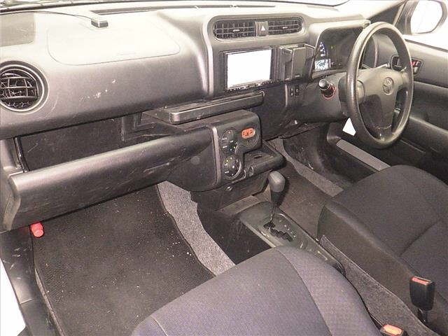 Toyota PROBOX VAN 2021 7570050-4