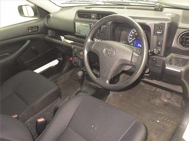Toyota PROBOX VAN 2020 7570052-3