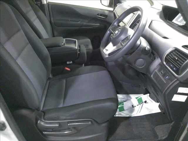 Nissan SERENA 2020 7564307-4
