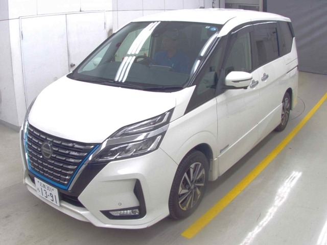 Nissan SERENA 2020 7564309-3
