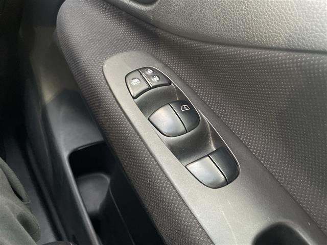 Nissan SERENA 2014 7565061-22