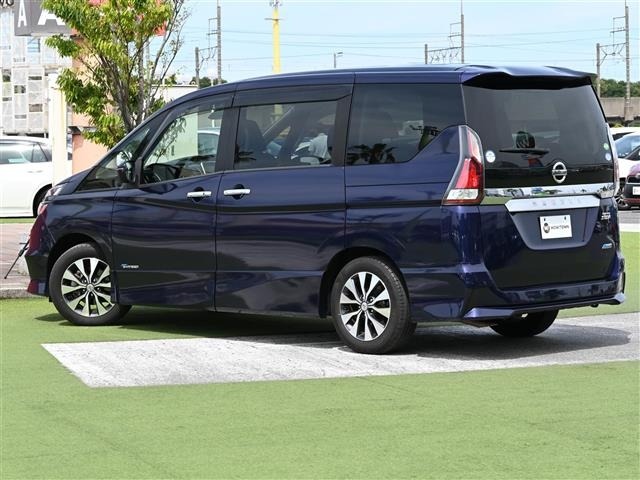 Nissan SERENA 2017 7565290-14