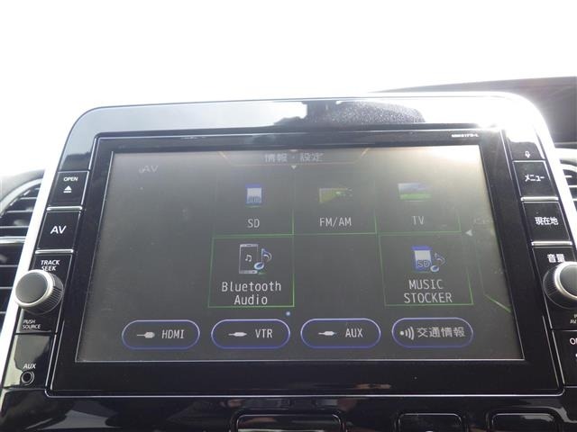 Nissan SERENA 2017 7565290-17