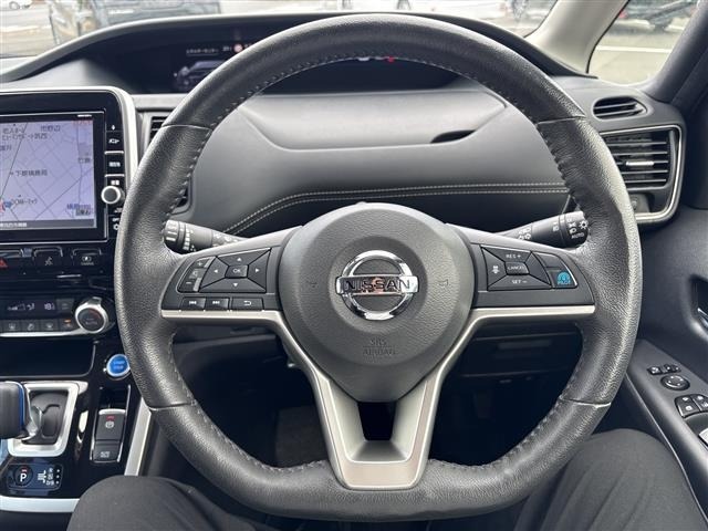 Nissan SERENA 2018 7565304-19