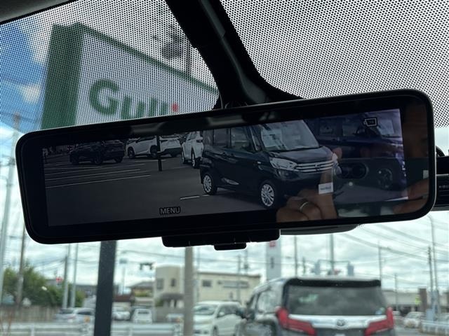 Nissan SERENA 2018 7565304-2