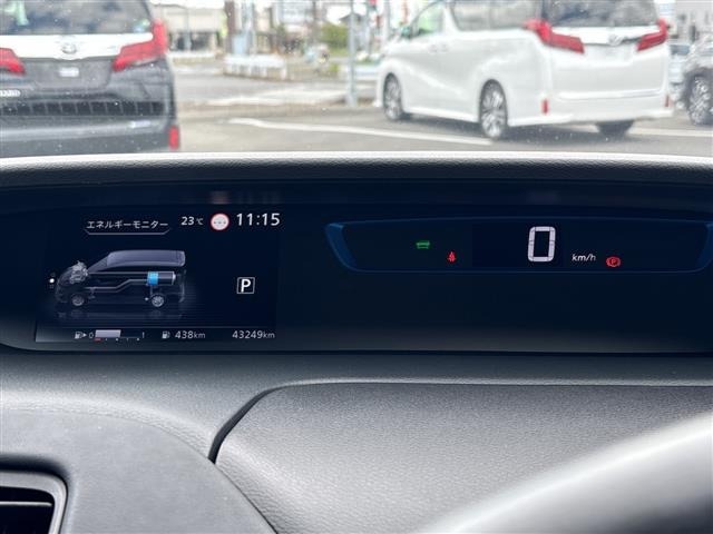 Nissan SERENA 2018 7565304-21