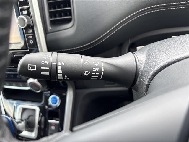 Nissan SERENA 2018 7565304-3