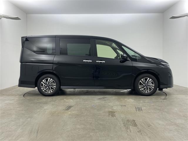 Nissan SERENA 2025 7565328-6
