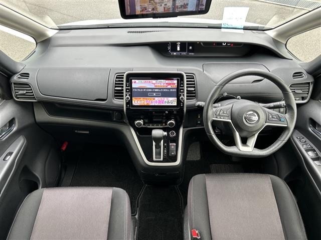 Nissan SERENA 2018 7565335-14