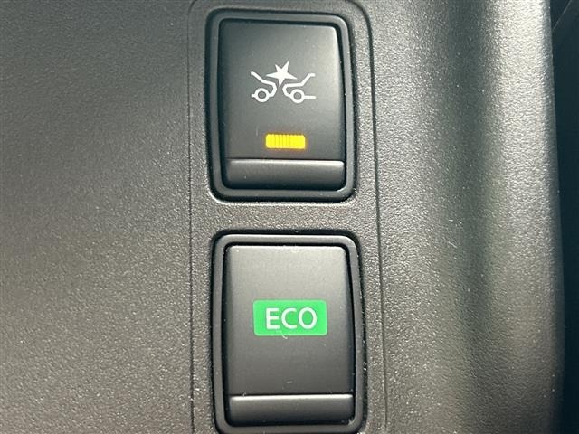 Nissan SERENA 2018 7565335-3