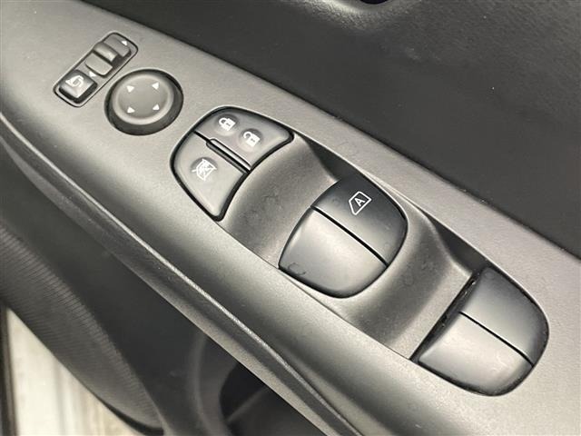 Nissan SERENA 2021 7565356-11