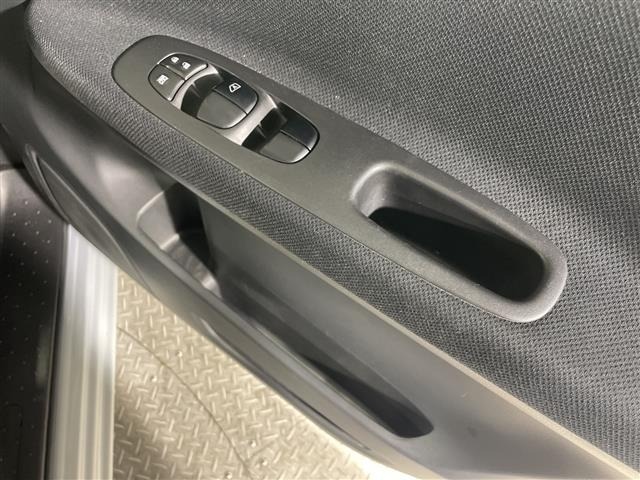Nissan SERENA 2013 7565367-7