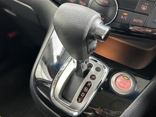 Nissan SERENA 2014 7565408-11