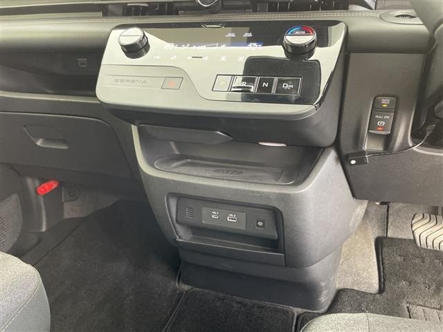 Nissan SERENA 2023 7565466-8