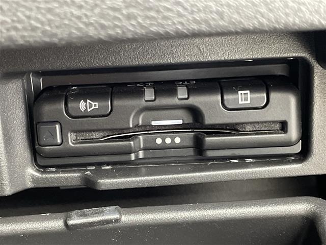 Nissan SERENA 2022 7565640-1