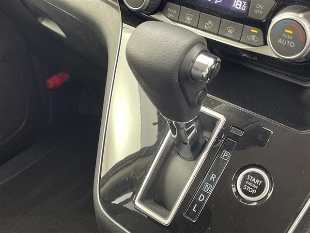 Nissan SERENA 2022 7565640-18